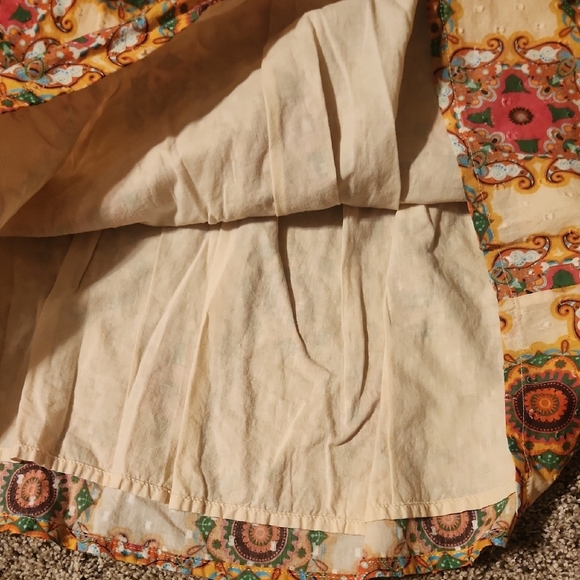 Let Me Be by Anthropologie Abstract Ruffled Tank Top Blouse Sz 10 - Picture 5 of 9